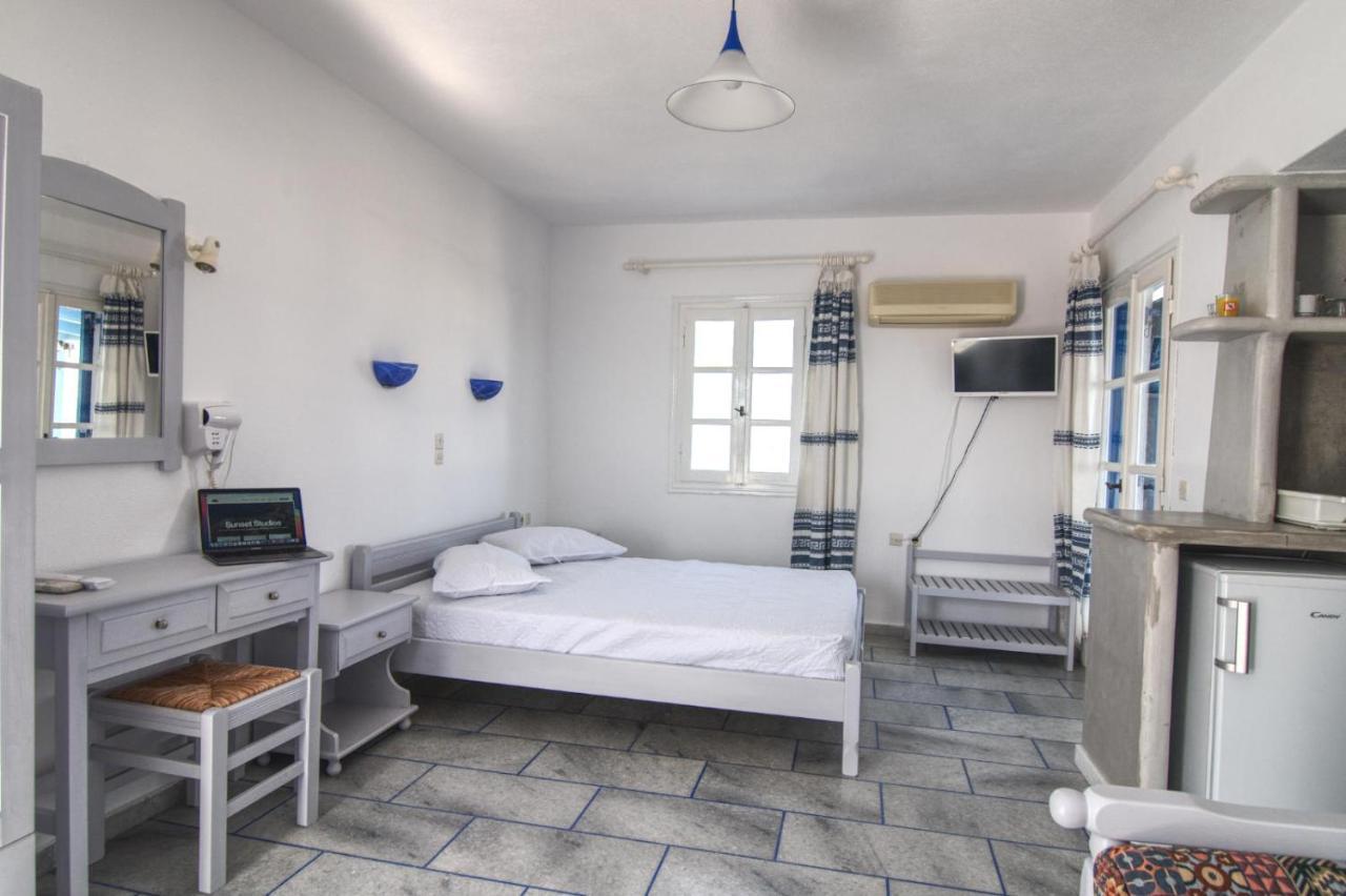 Aparthotel Sunset à Ágios Prokópios Extérieur photo